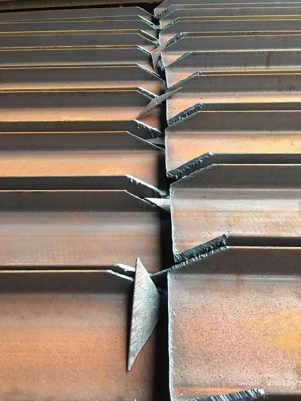 河源市工地专用铺路钢板出租支护槽钢 - 方案